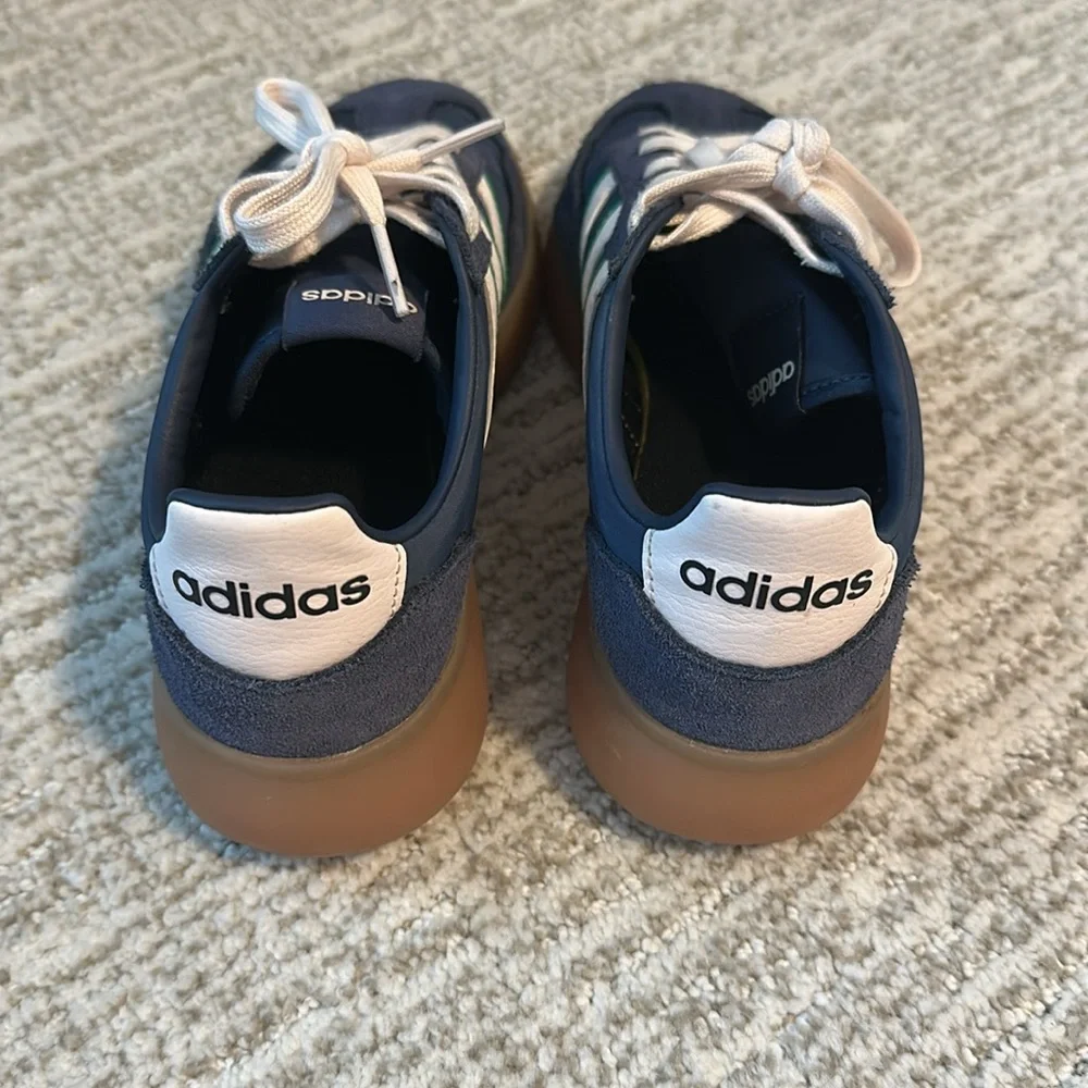 Adidas Barreda Sneaker